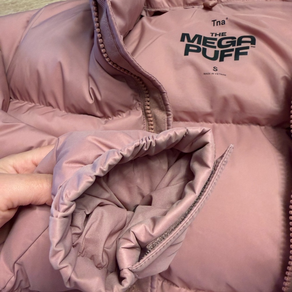 TNA dusty pink Puffer Jacket - Picture 14 of 15